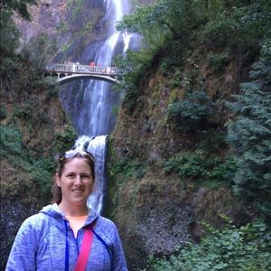 Meet your Posher, Stephanie